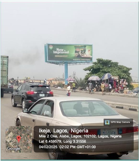 Mile 2 bus-stop, along Oshodi road, Apapa Expressway